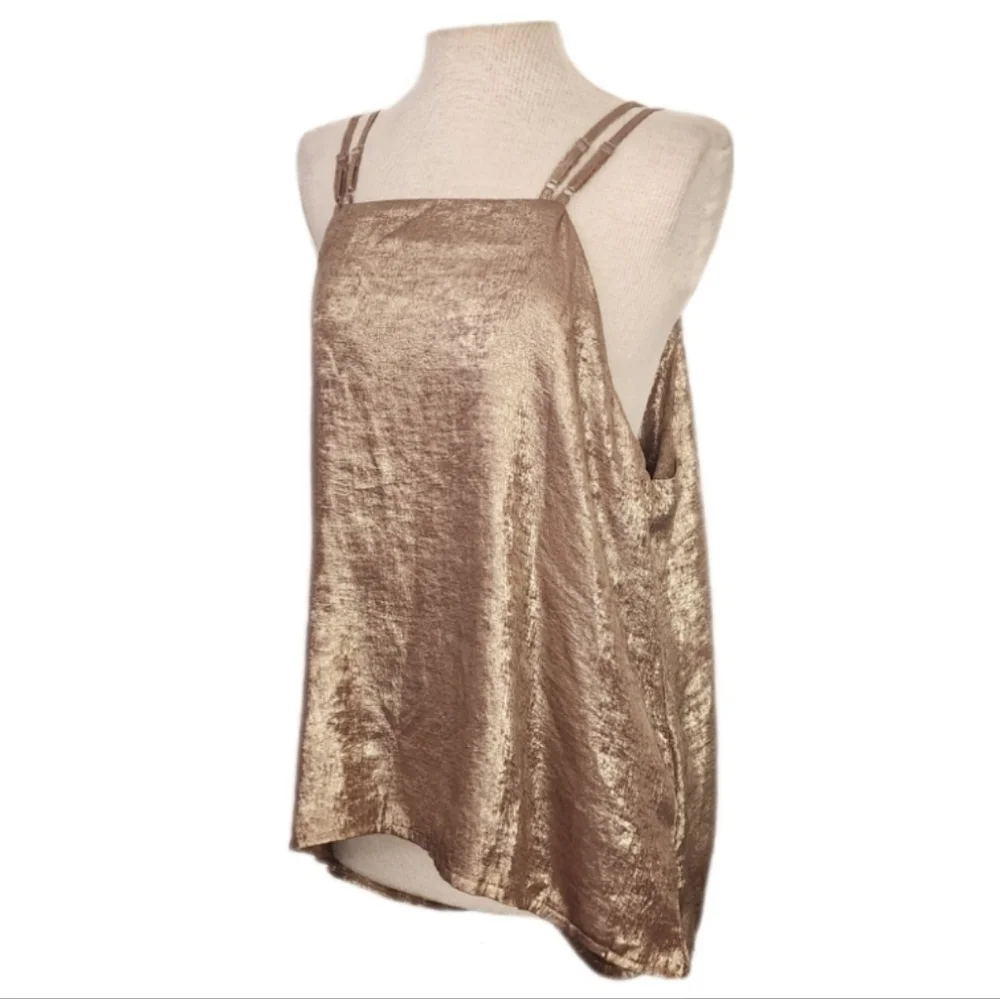 Shein Halter Curve Draped Back Foil Sleeveless Top Gold Plus Size 2X - Picture 4 of 12